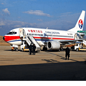 张掖甘州机场货运航空快运业稳步发展的原因是什么？